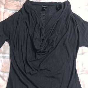 Ann Taylor Flowy Knit Shirt in Black size M